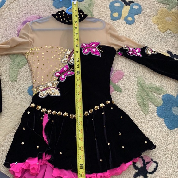 Figure Ice Skating Dress - Picture 15 of 16